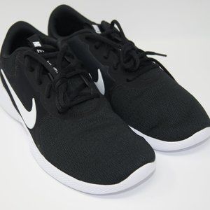 Nike Flex Experience Run 9 Size 9.5 Black-White